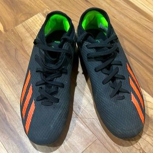 Adidas Speedportal 3.  Boys size 3.5.​